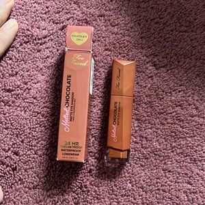 Too faced liquid matte eye shadow in chocolate chai new in box